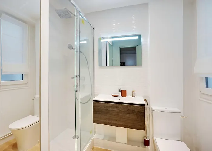 Lägenhet Charming 1bdr 2p Near Parc Monceau